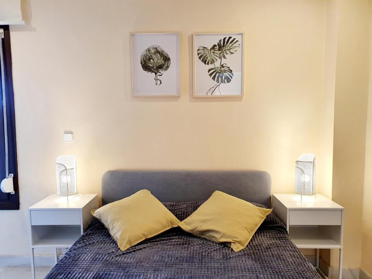 Cozy Apartment On The Beach Sitio de Calahonda Exterior foto