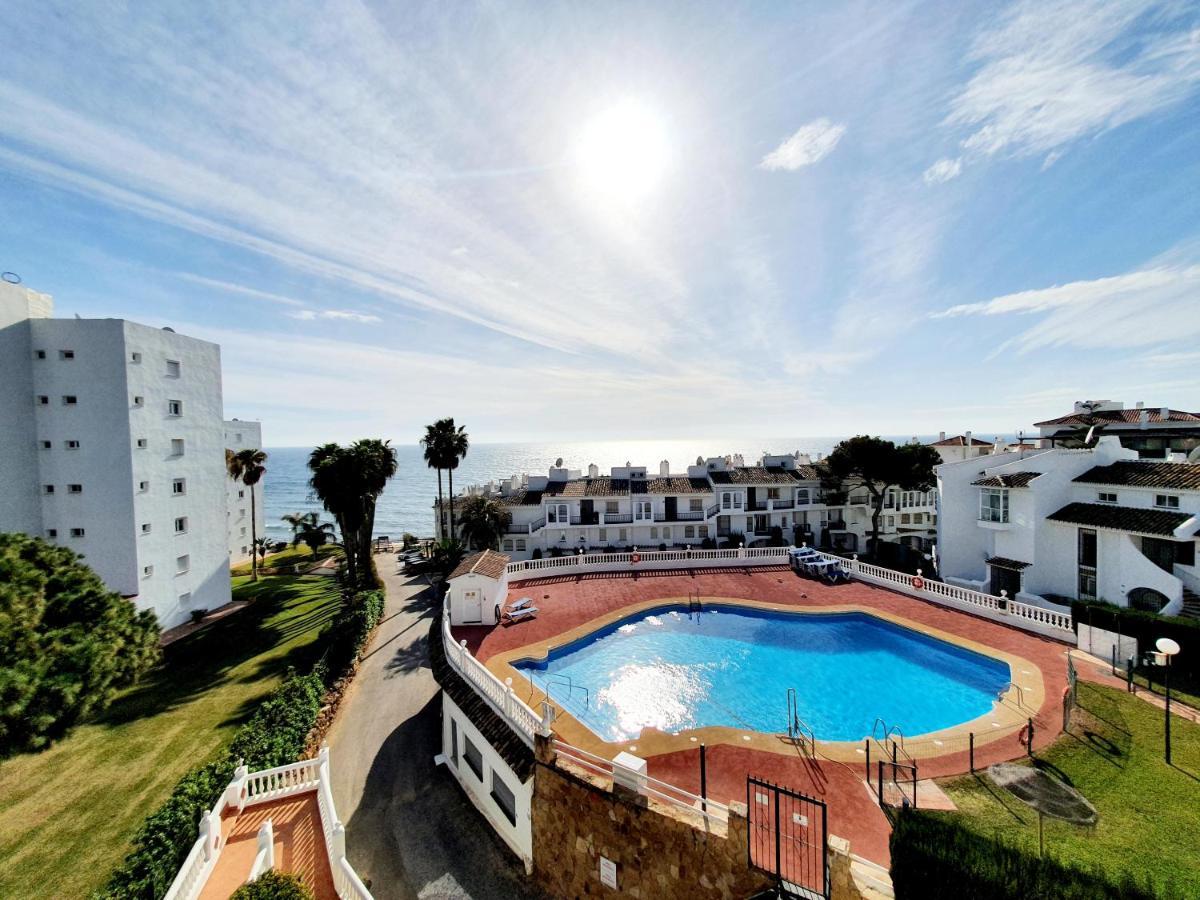 Cozy Apartment On The Beach Sitio de Calahonda Exterior foto