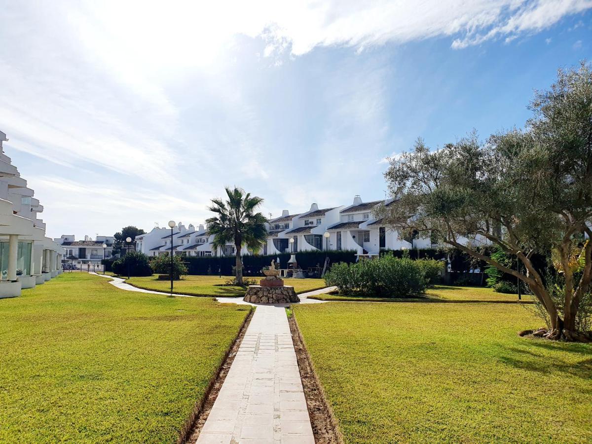 Cozy Apartment On The Beach Sitio de Calahonda Exterior foto