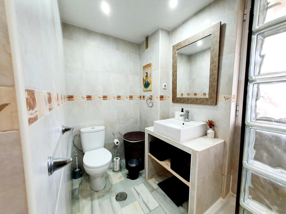 Cozy Apartment On The Beach Sitio de Calahonda Exterior foto