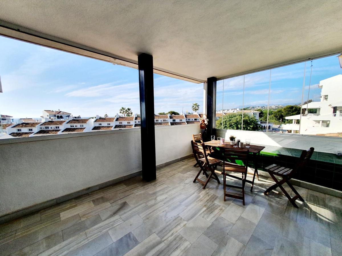 Cozy Apartment On The Beach Sitio de Calahonda Exterior foto